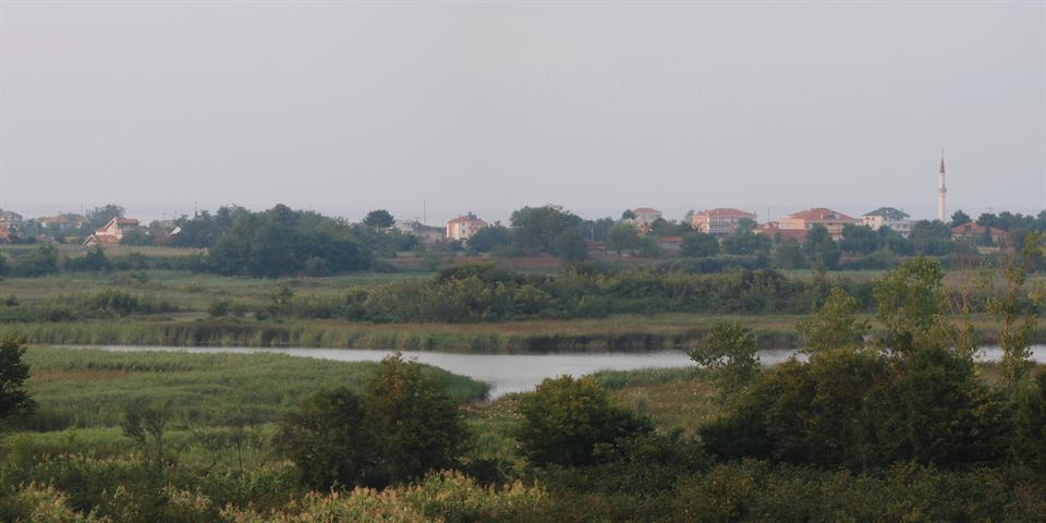Küçükboğaz Gölü (Karasu)