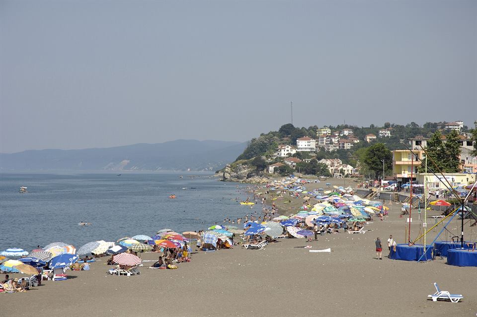 Akçakoca merkez sahili